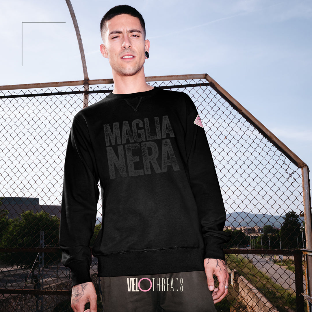 model wearing Maglia nera cycling jumper sweater Front